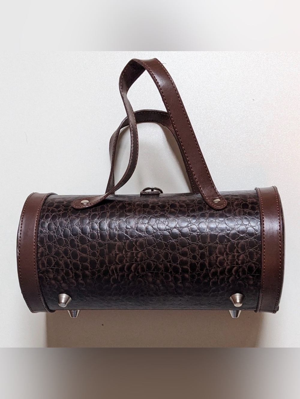Vintage Style Brown Faux Crocodile Barrel
Purse